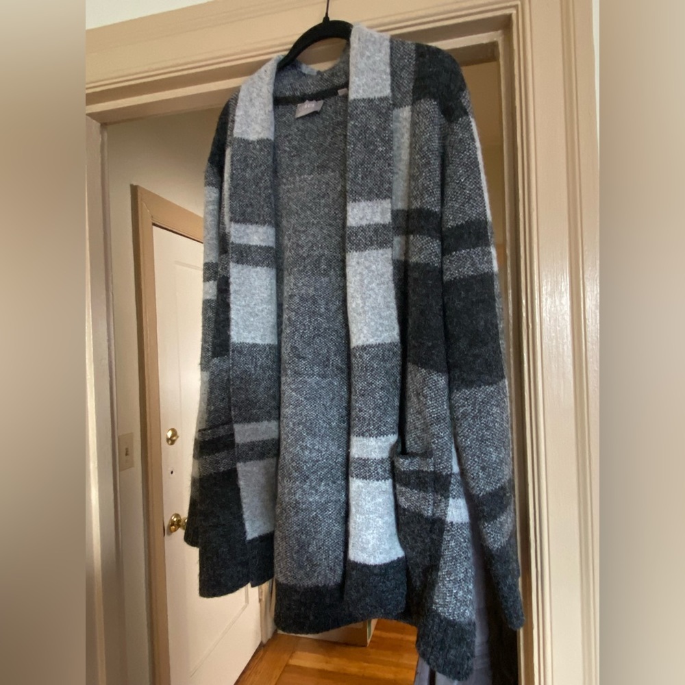 XXL Plaid Wool Cardigan
